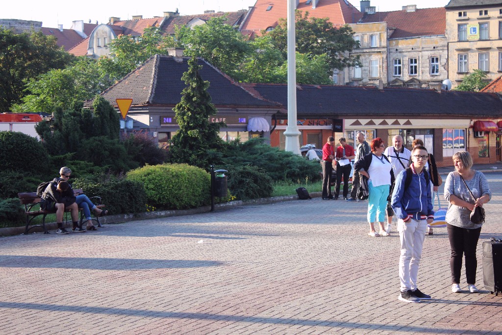 Policja sprawdza podejrzane bagaże pozostawione na dworcu PKP