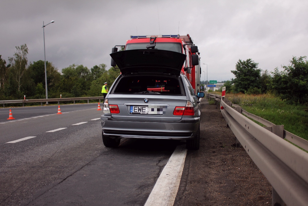 Jedna osoba został ciężko ranna wypadku przy zjeździe na A4