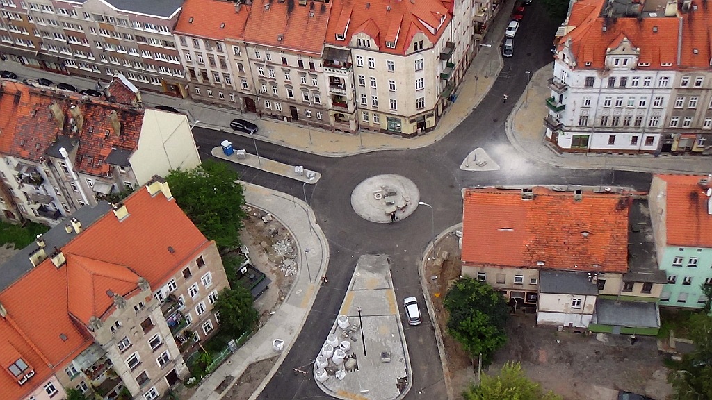 Zobaczcie, jak dziś wygląda ulica Jaworzyńska z lotu ptaka