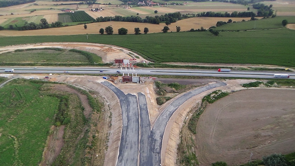 Sprawdźcie, jak idzie budowa drogi ekspresowej S3 pod Legnicą
