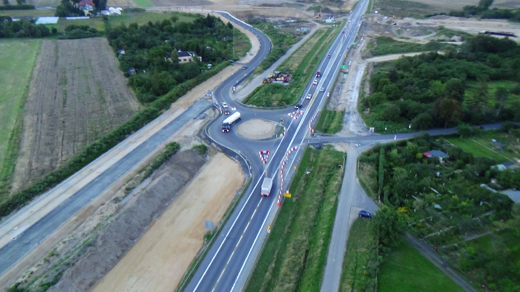 Sprawdźcie, jak idzie budowa drogi ekspresowej S3 pod Legnicą