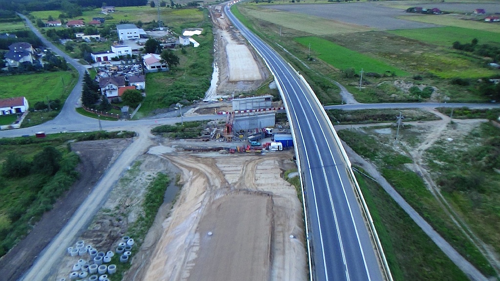 Sprawdźcie, jak idzie budowa drogi ekspresowej S3 pod Legnicą