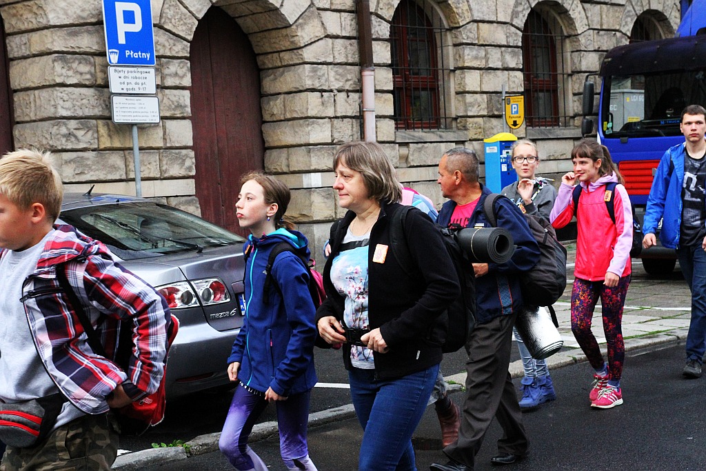 Ponad pięćdziesięciu pielgrzymów wyruszyło do Krzeszowa