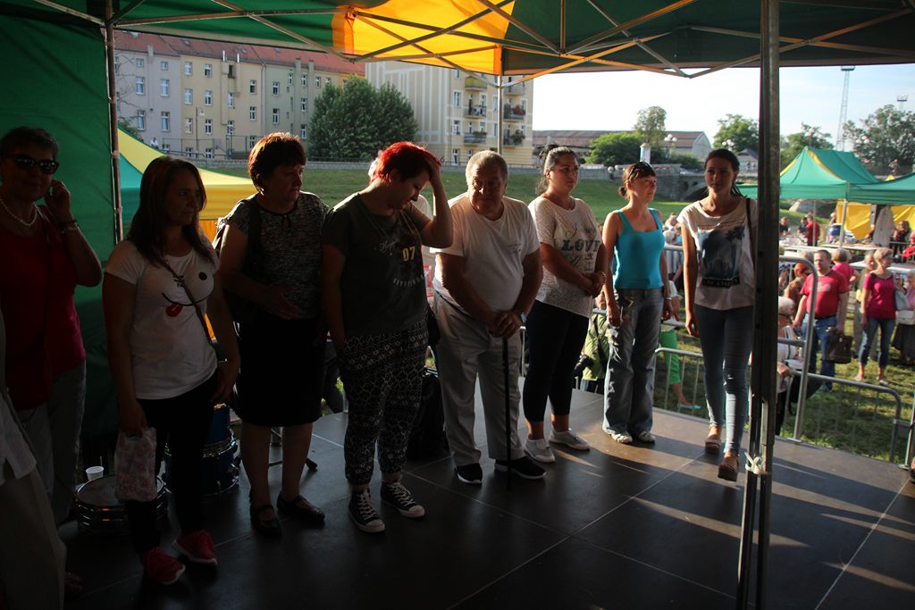 Antonina Karpuła nowym mistrzem Legnicy w lepieniu pierogów