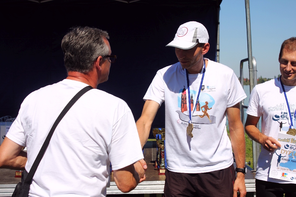 Oni byli najlepsi w Kunickim Biegu Reggae. Fotorelacja z podium