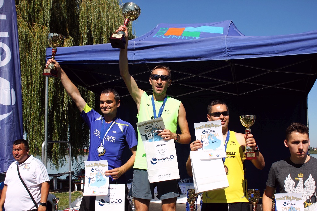 Oni byli najlepsi w Kunickim Biegu Reggae. Fotorelacja z podium