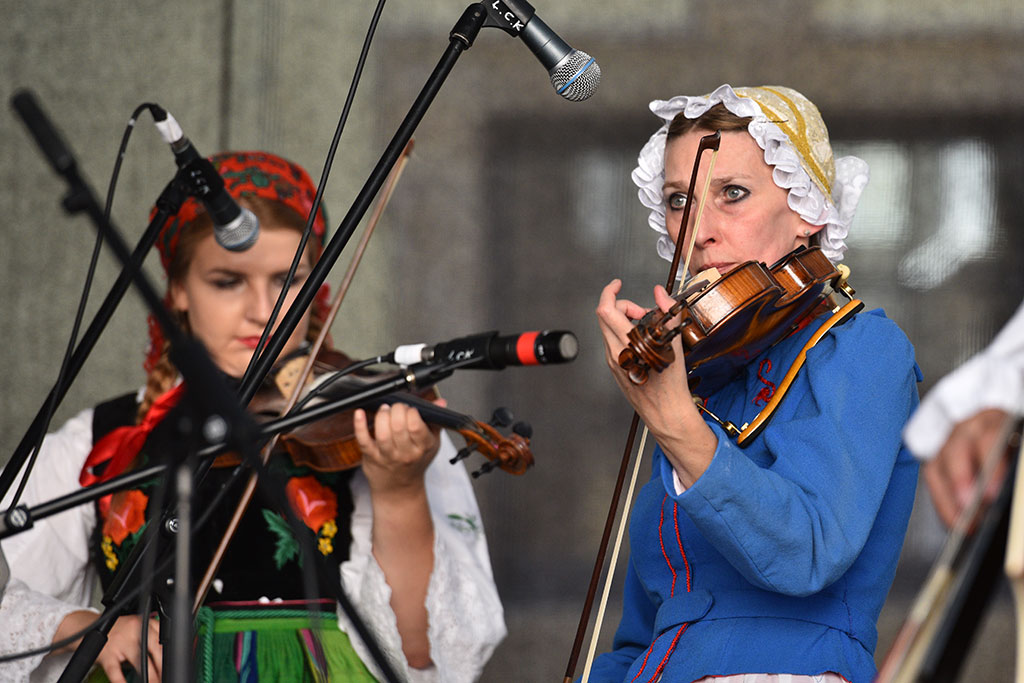 Poznawali swoich sąsiadów zza miedzi(- y). Festiwal Kultur