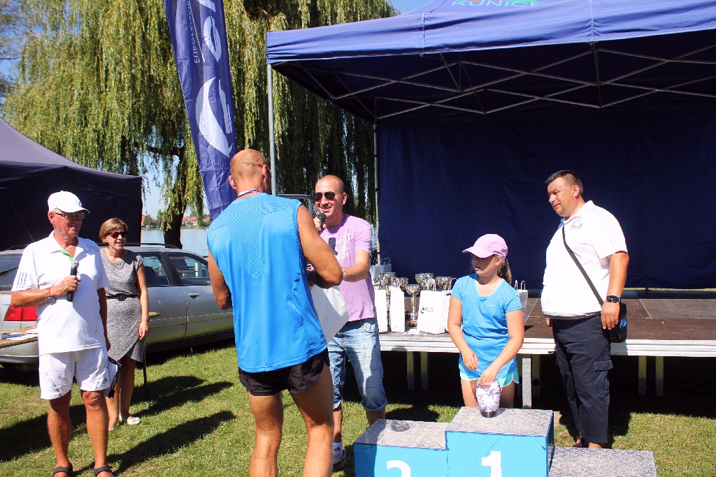 Oni byli najlepsi w Kunickim Biegu Reggae. Fotorelacja z podium