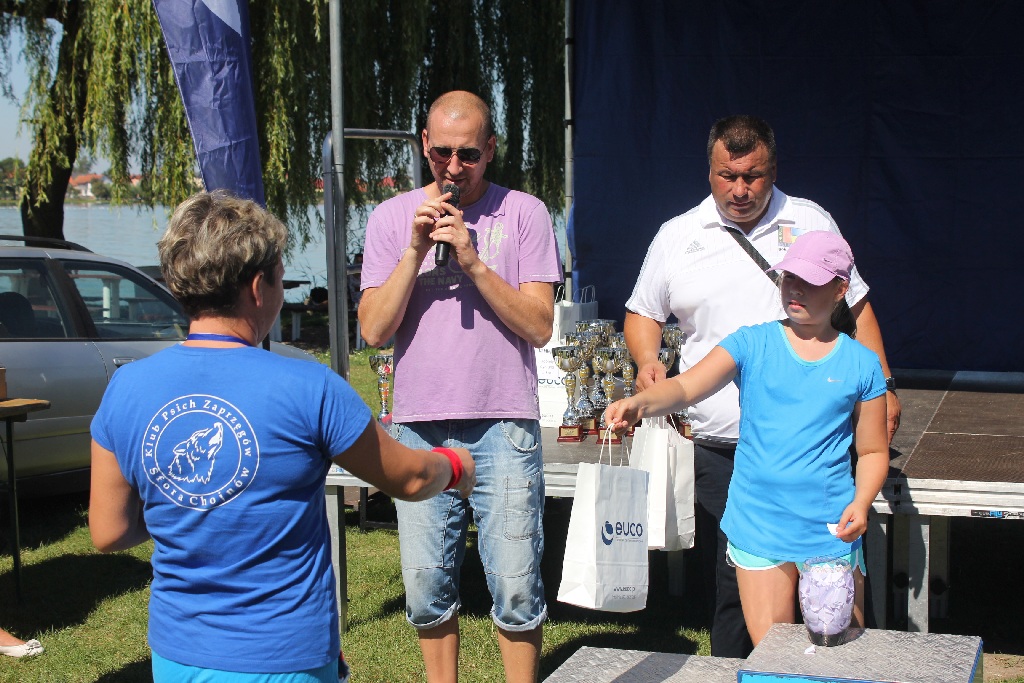 Oni byli najlepsi w Kunickim Biegu Reggae. Fotorelacja z podium