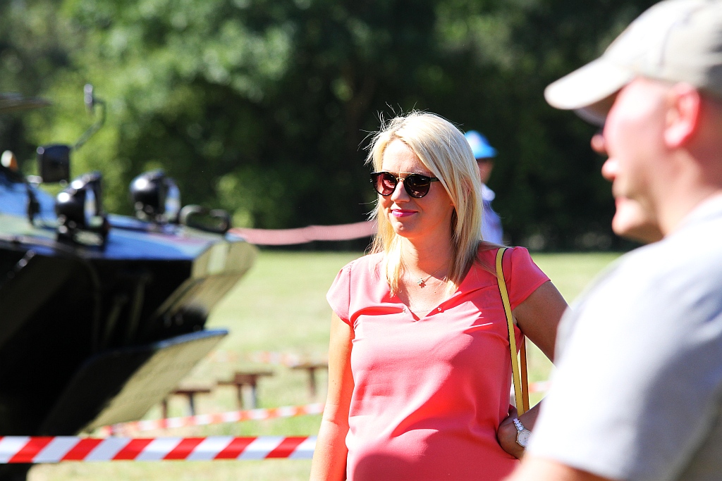 Mieszkańcy gminy Ruja bawią sie na dożynkach w Tyńcu