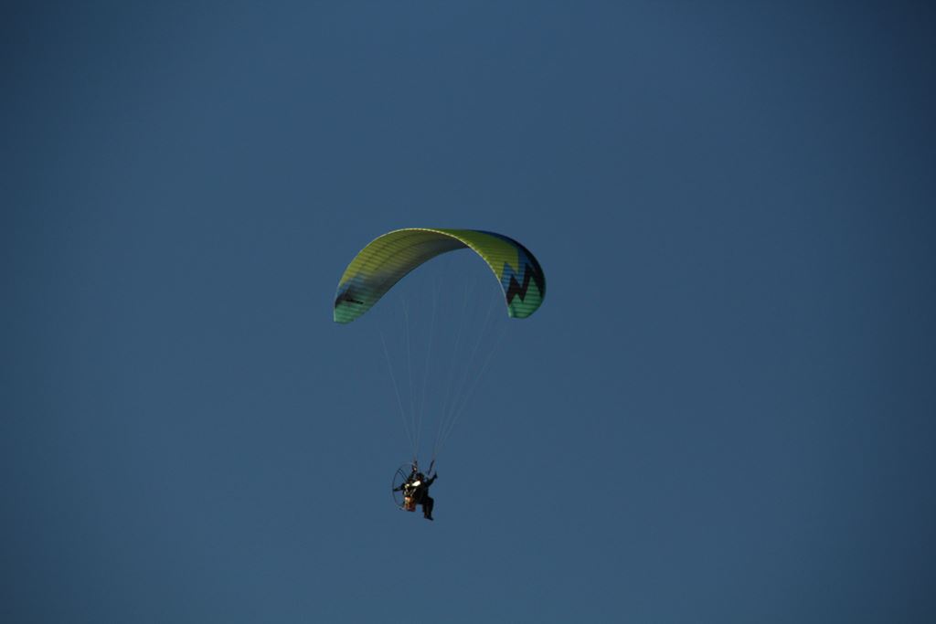 Mieszkańcy gminy Ruja bawią sie na dożynkach w Tyńcu