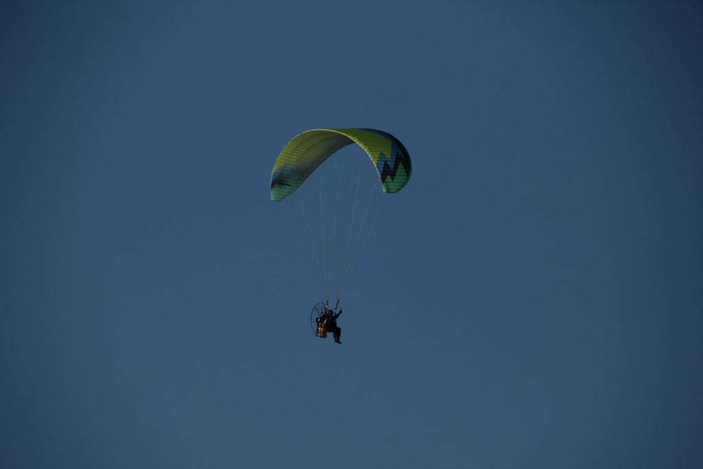 Mieszkańcy gminy Ruja bawią sie na dożynkach w Tyńcu