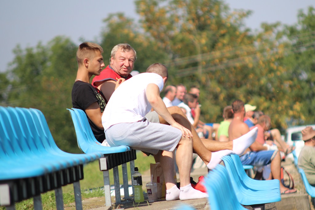 Niski lot Mewy. Ikar Miłogostowice rozgromił Kunice
