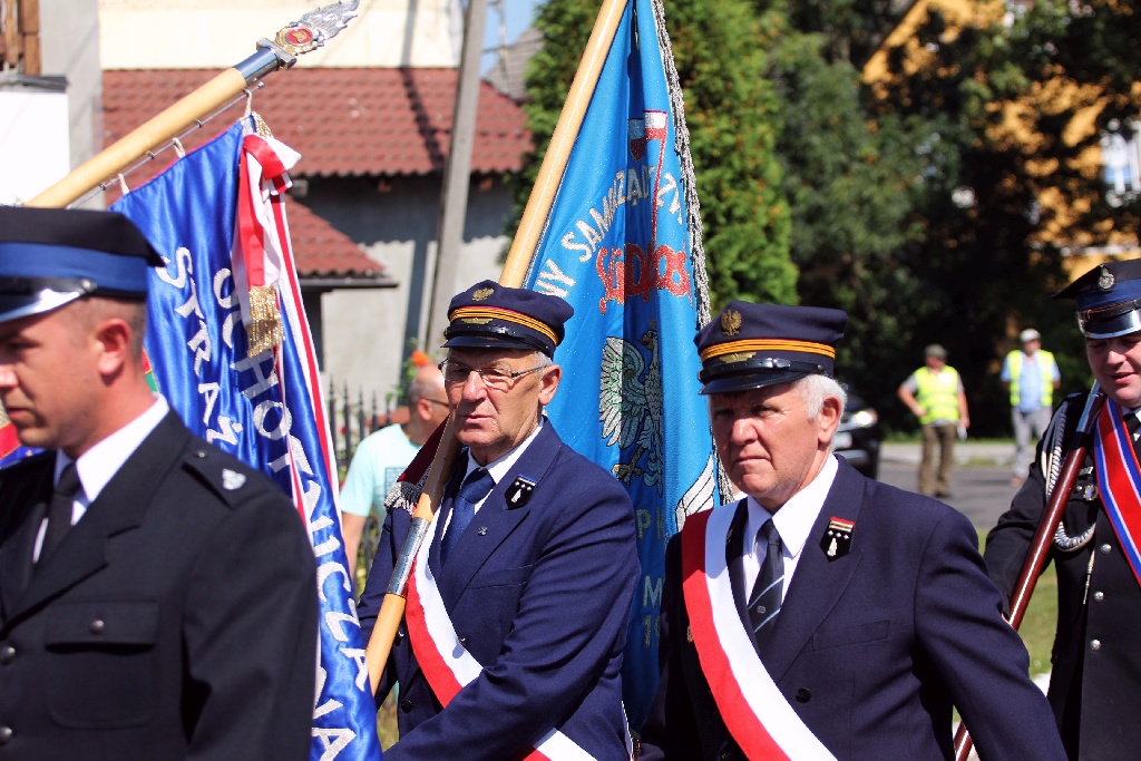Mieszkańcy gminy Miłkowice celebrują święto doroczne plonów
