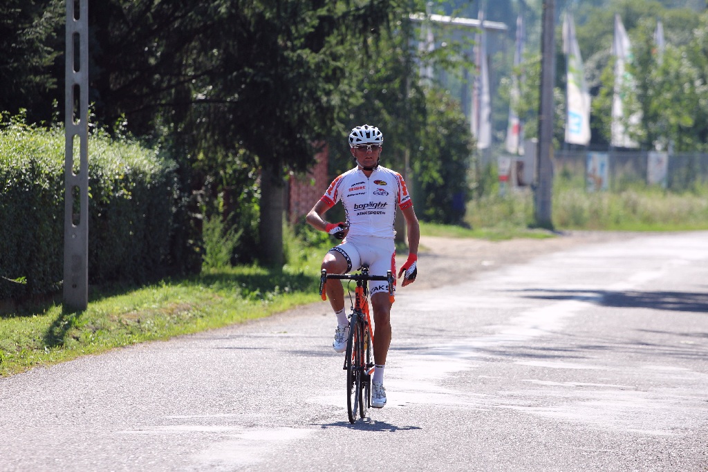 Po szosach wokół Krotoszyc ścigał się kolarski peleton