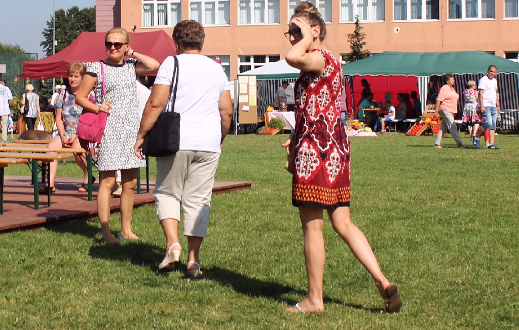 Mieszkańcy gminy Miłkowice celebrują święto doroczne plonów