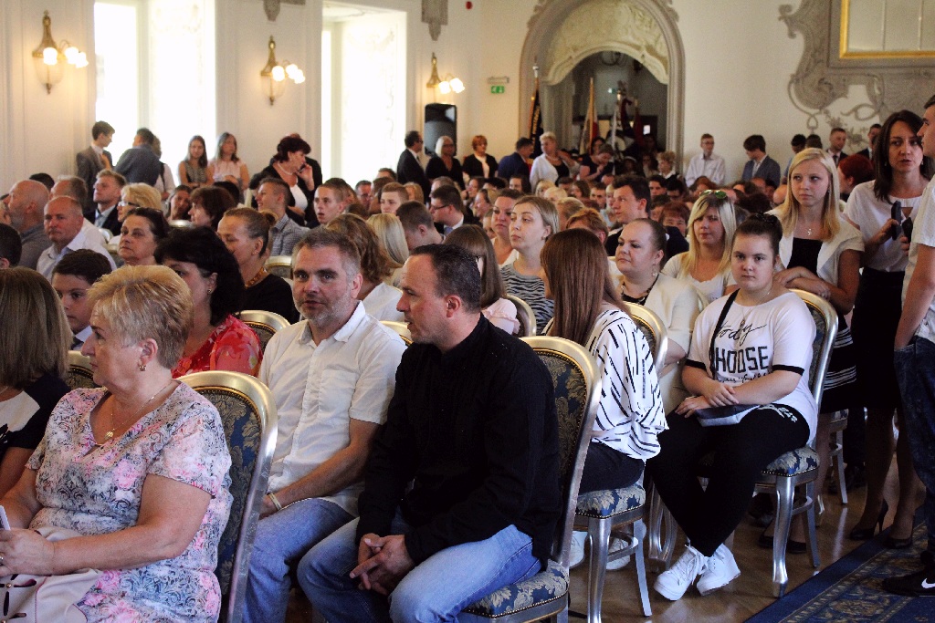 Rok szkolny w Legnicy oficjalnie i uroczyście zainaugurowany