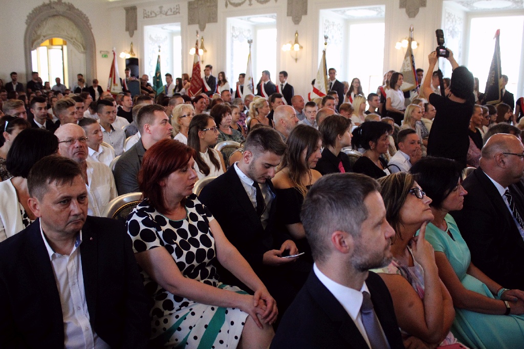 Rok szkolny w Legnicy oficjalnie i uroczyście zainaugurowany