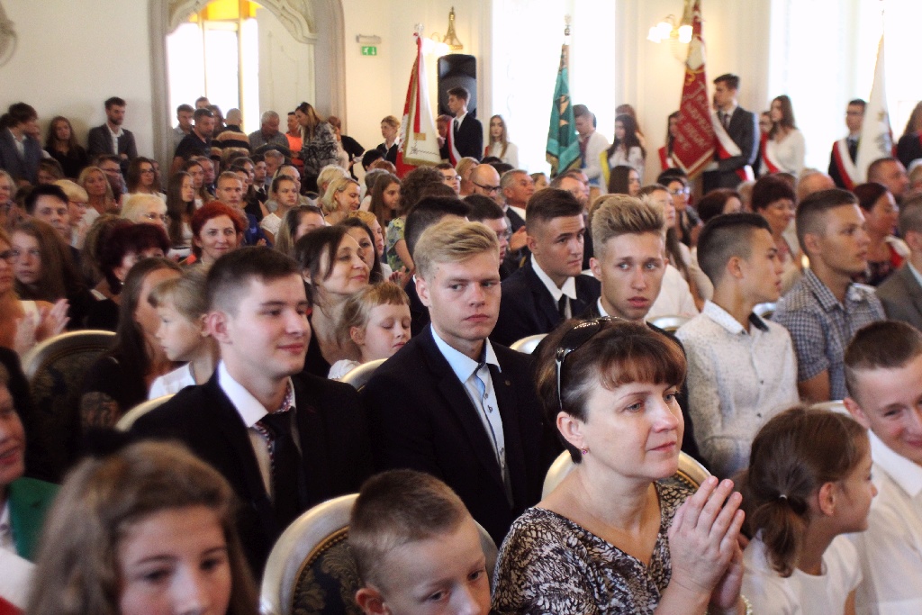 Rok szkolny w Legnicy oficjalnie i uroczyście zainaugurowany