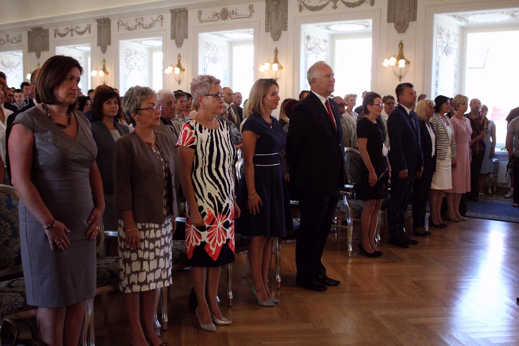 Rok szkolny w Legnicy oficjalnie i uroczyście zainaugurowany
