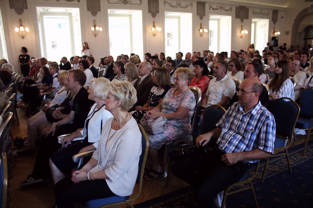 Rok szkolny w Legnicy oficjalnie i uroczyście zainaugurowany