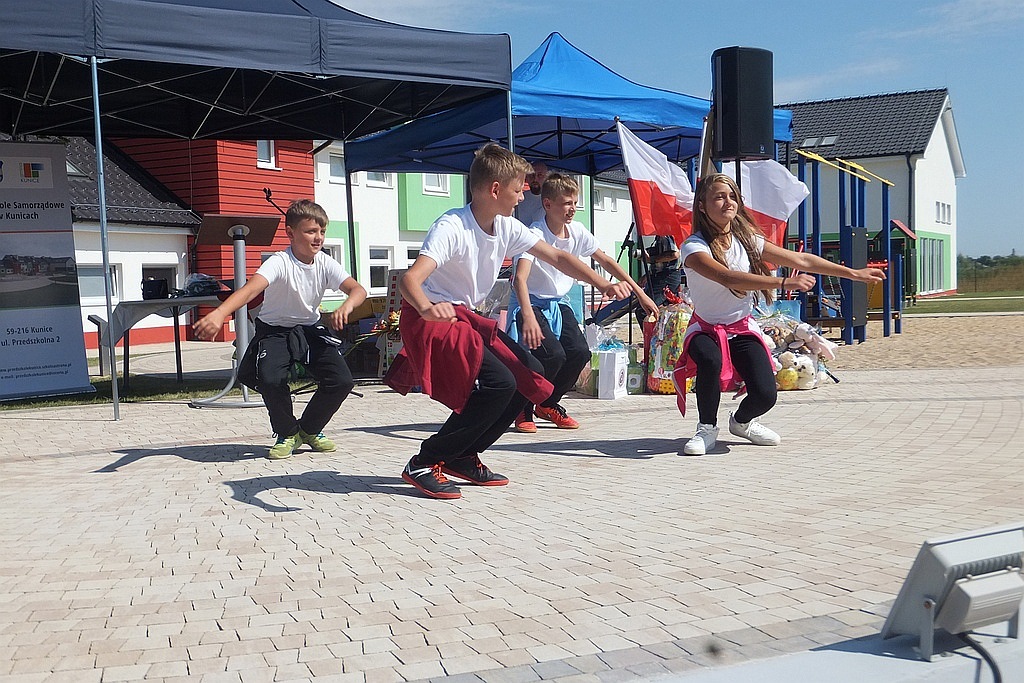 W Kunicach oddano do użytku Przedszkole Samorządowe