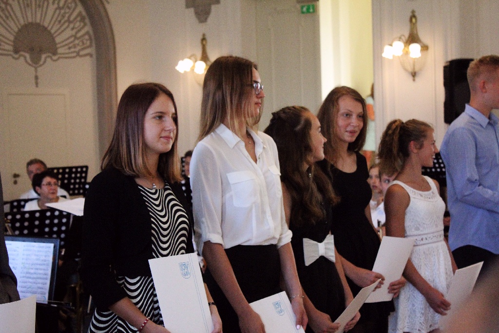 Rok szkolny w Legnicy oficjalnie i uroczyście zainaugurowany