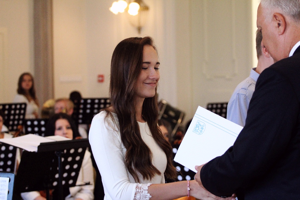 Rok szkolny w Legnicy oficjalnie i uroczyście zainaugurowany