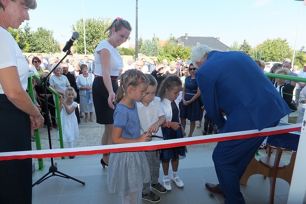 W Kunicach oddano do użytku Przedszkole Samorządowe