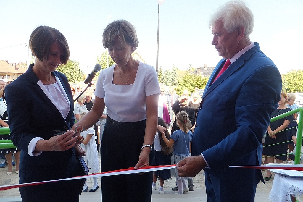 W Kunicach oddano do użytku Przedszkole Samorządowe