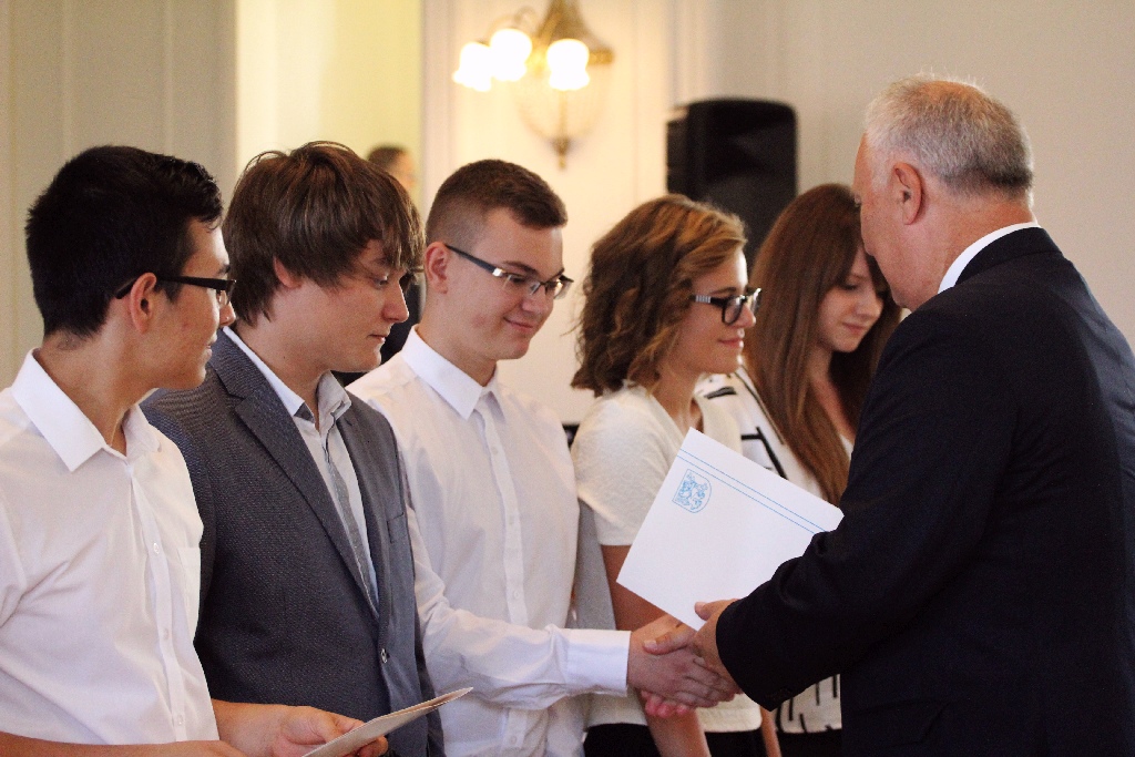 Rok szkolny w Legnicy oficjalnie i uroczyście zainaugurowany