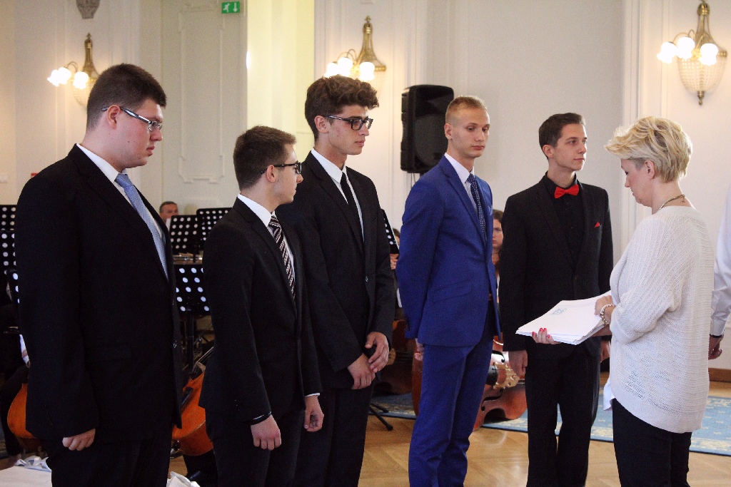 Rok szkolny w Legnicy oficjalnie i uroczyście zainaugurowany