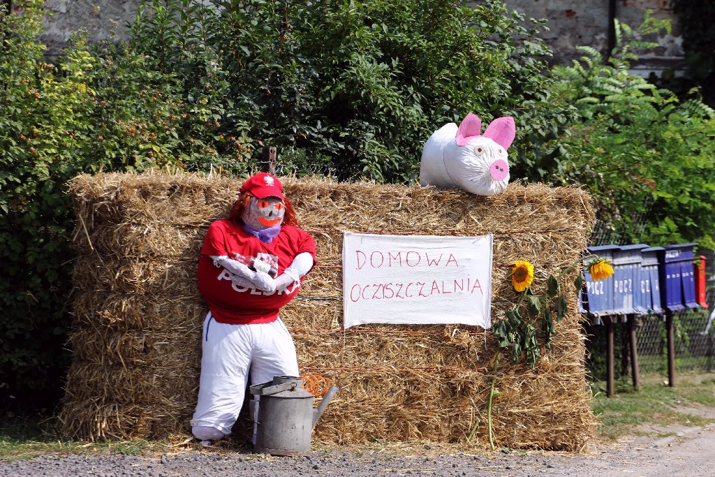 Mieszkańcy gminy Kunice bawią się na dożynkach gminnych