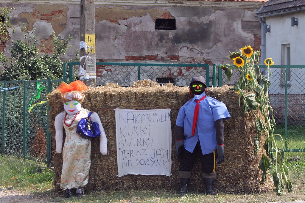 Mieszkańcy gminy Kunice bawią się na dożynkach gminnych