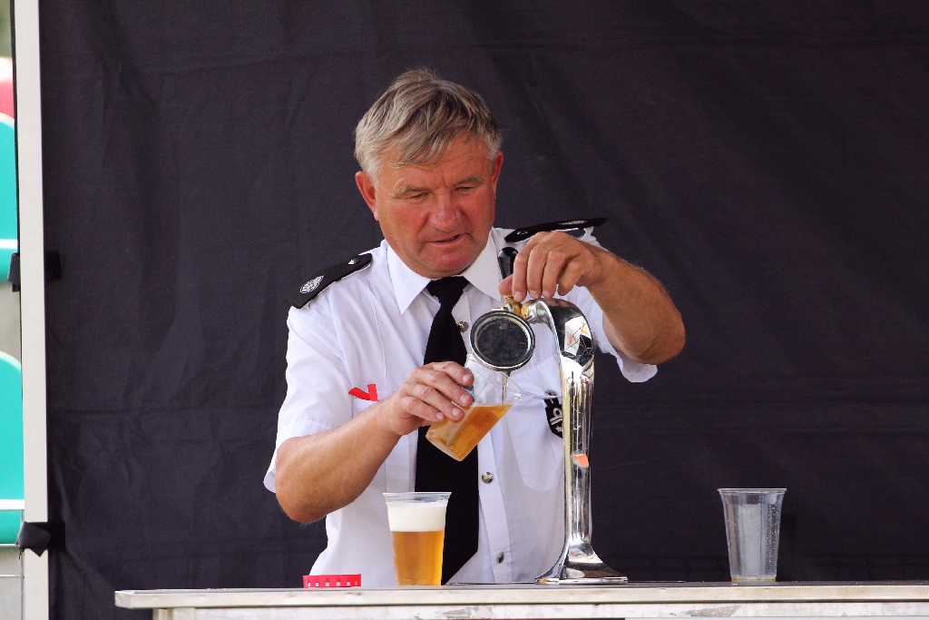 Mieszkańcy gminy Kunice bawią się na dożynkach gminnych