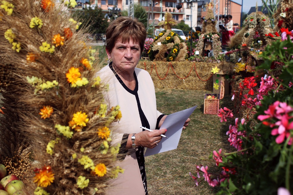 Mieszkańcy gminy Kunice bawią się na dożynkach gminnych