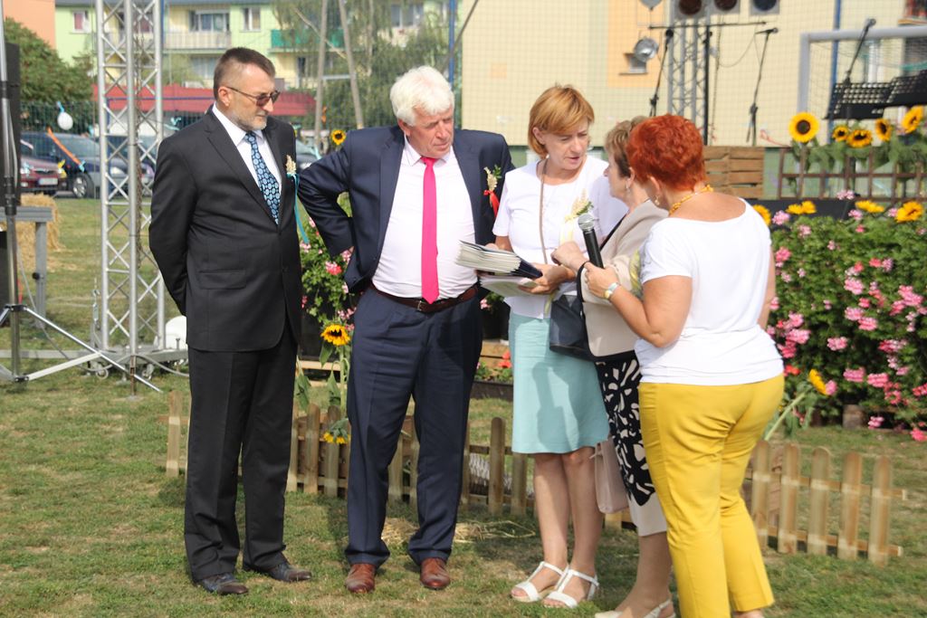 W Rosochatej mieszkańcy gminy Kunice bawili się do wieczora