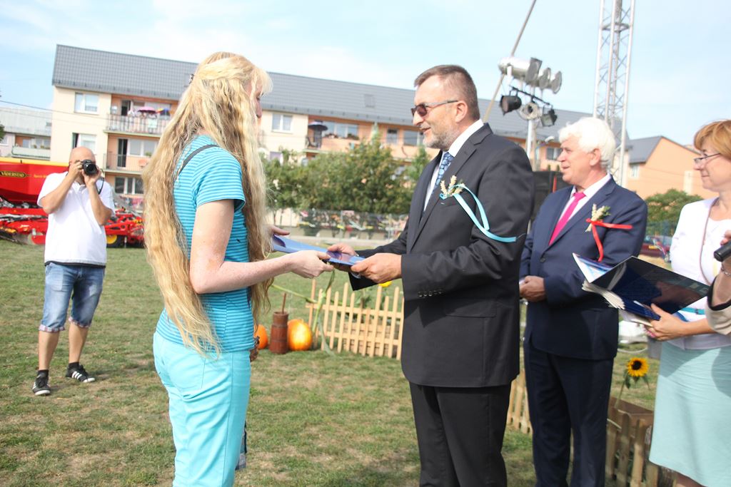 W Rosochatej mieszkańcy gminy Kunice bawili się do wieczora