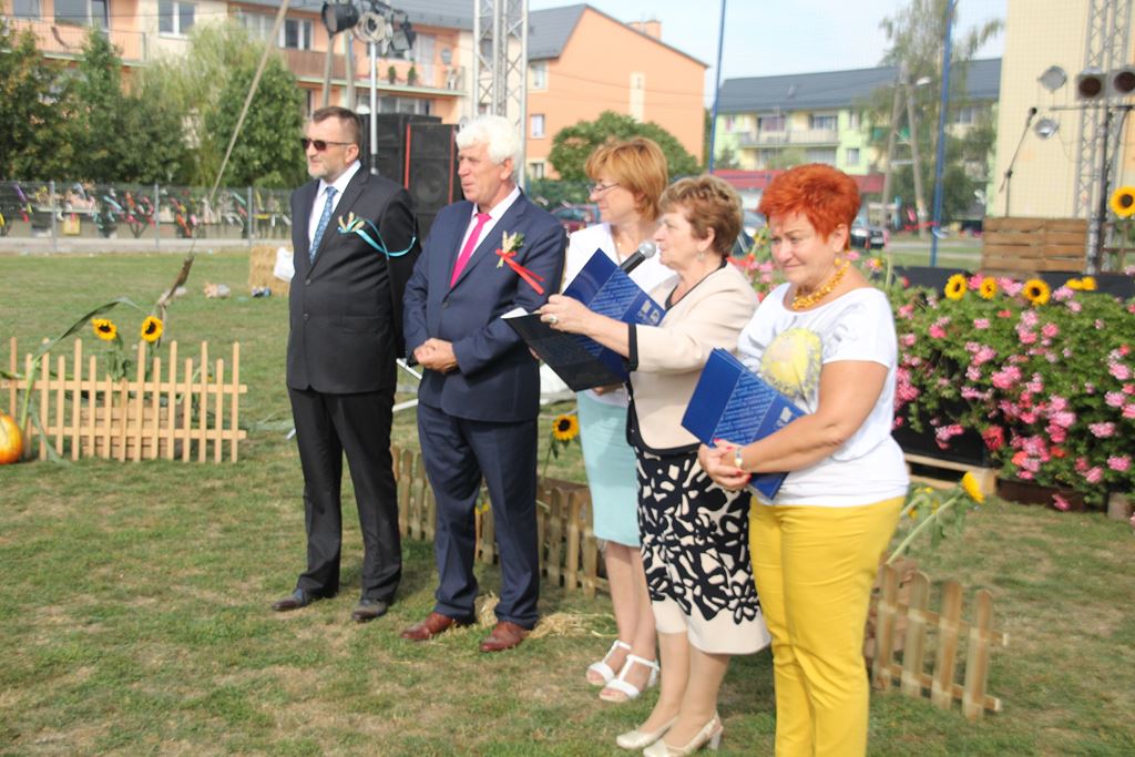 W Rosochatej mieszkańcy gminy Kunice bawili się do wieczora