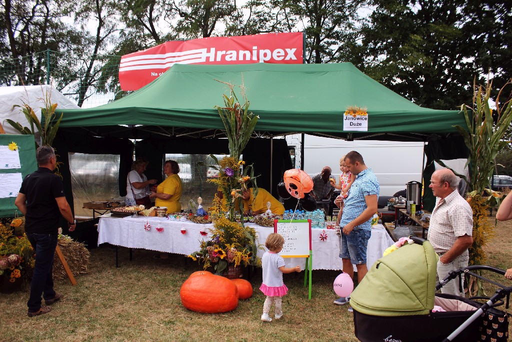 Mieszkańcy gminy Krotoszyce wspólnie świętowali na dożynkach