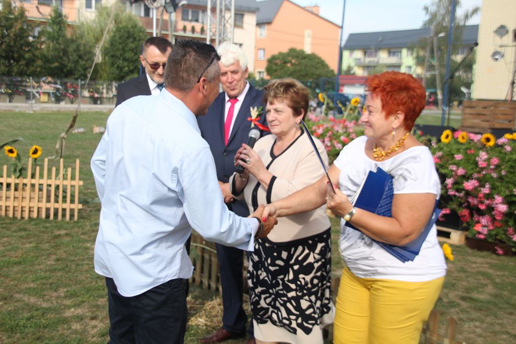W Rosochatej mieszkańcy gminy Kunice bawili się do wieczora