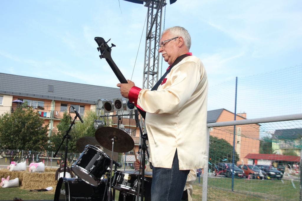 W Rosochatej mieszkańcy gminy Kunice bawili się do wieczora