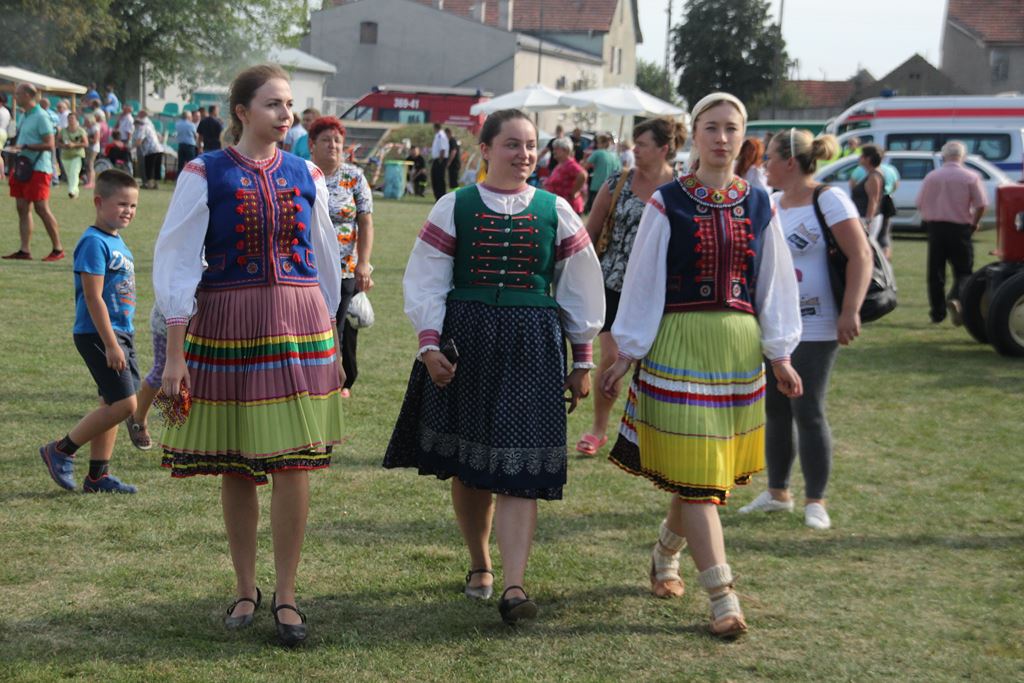 W Rosochatej mieszkańcy gminy Kunice bawili się do wieczora