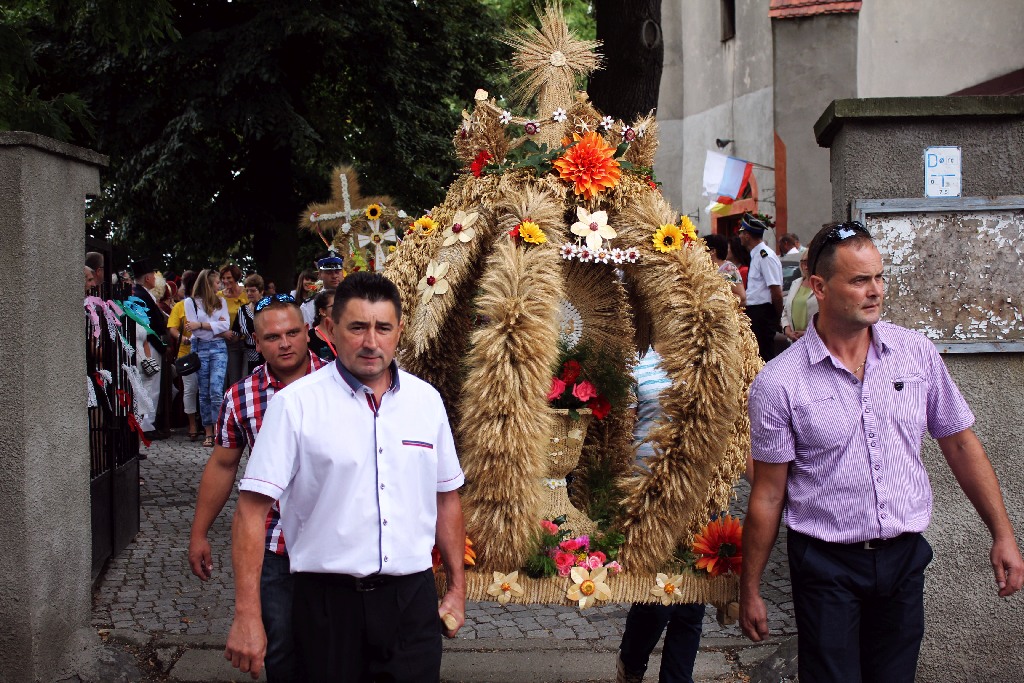 Mieszkańcy gminy Krotoszyce wspólnie świętowali na dożynkach