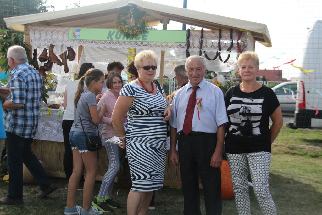 W Rosochatej mieszkańcy gminy Kunice bawili się do wieczora