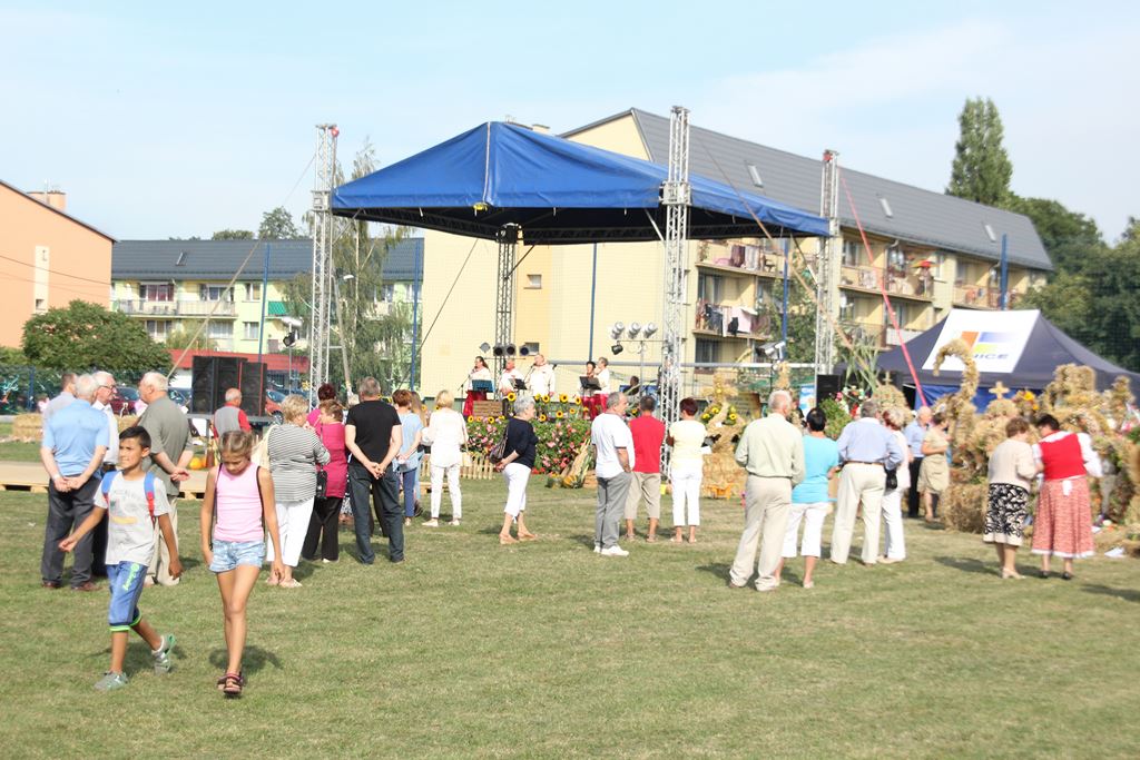 W Rosochatej mieszkańcy gminy Kunice bawili się do wieczora