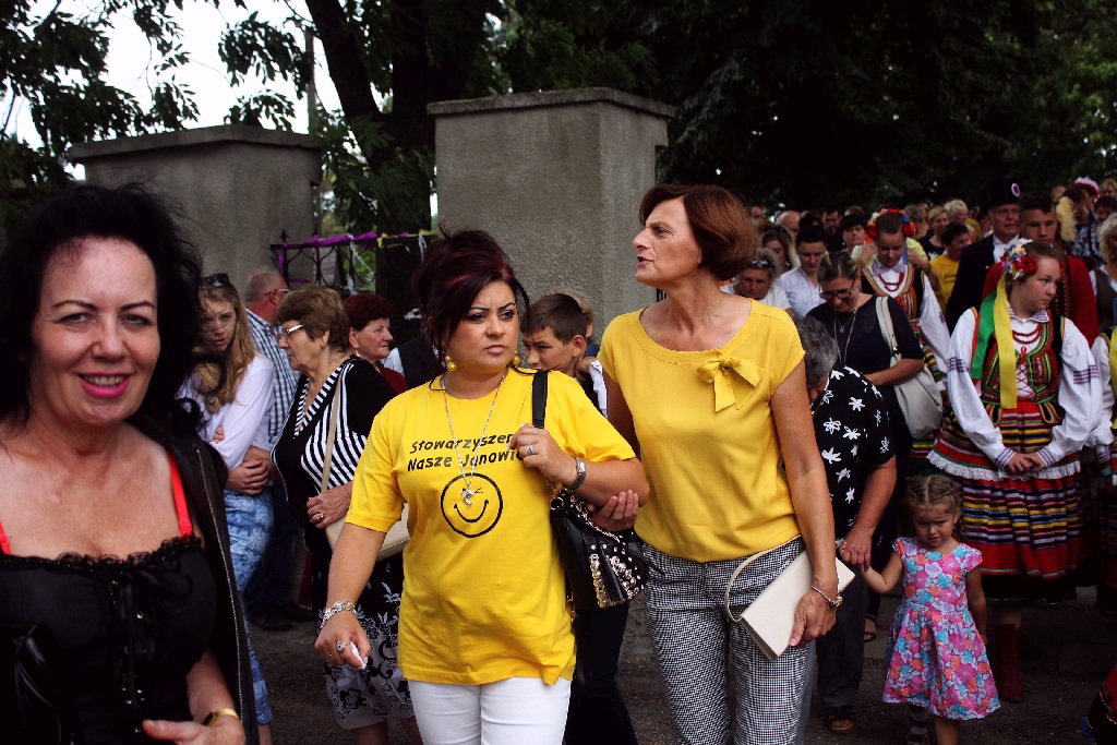 Mieszkańcy gminy Krotoszyce wspólnie świętowali na dożynkach