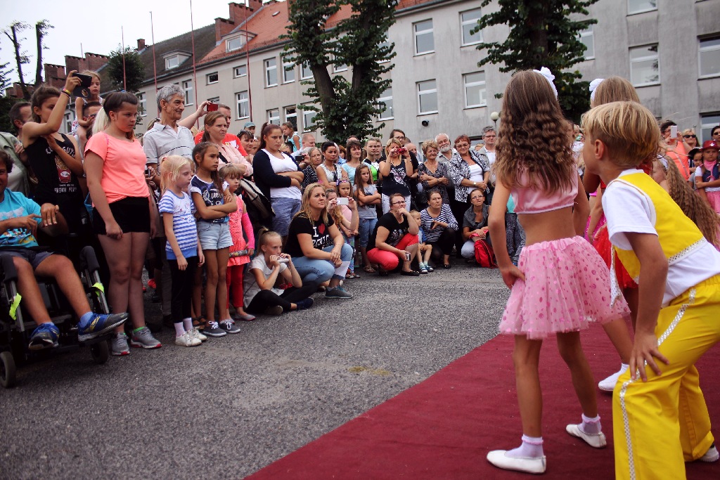 W szkole katolickiej odbył się jubileuszowy festyn rodzinny
