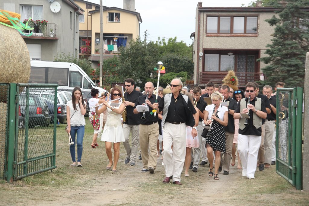 Mieszkańcy gminy Prochowice wspólnie bawili się na dożynkach