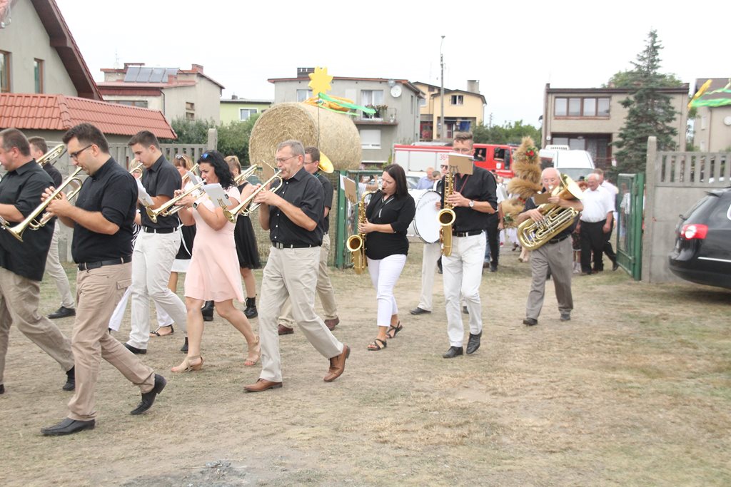 Mieszkańcy gminy Prochowice wspólnie bawili się na dożynkach